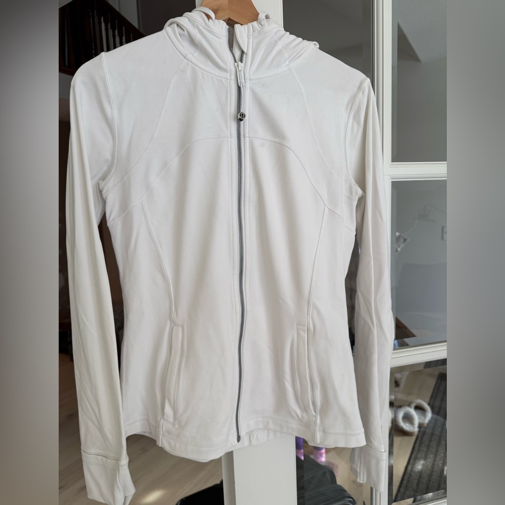 Lululemon Define Jacket with hood (Nulu regular length) Size 10